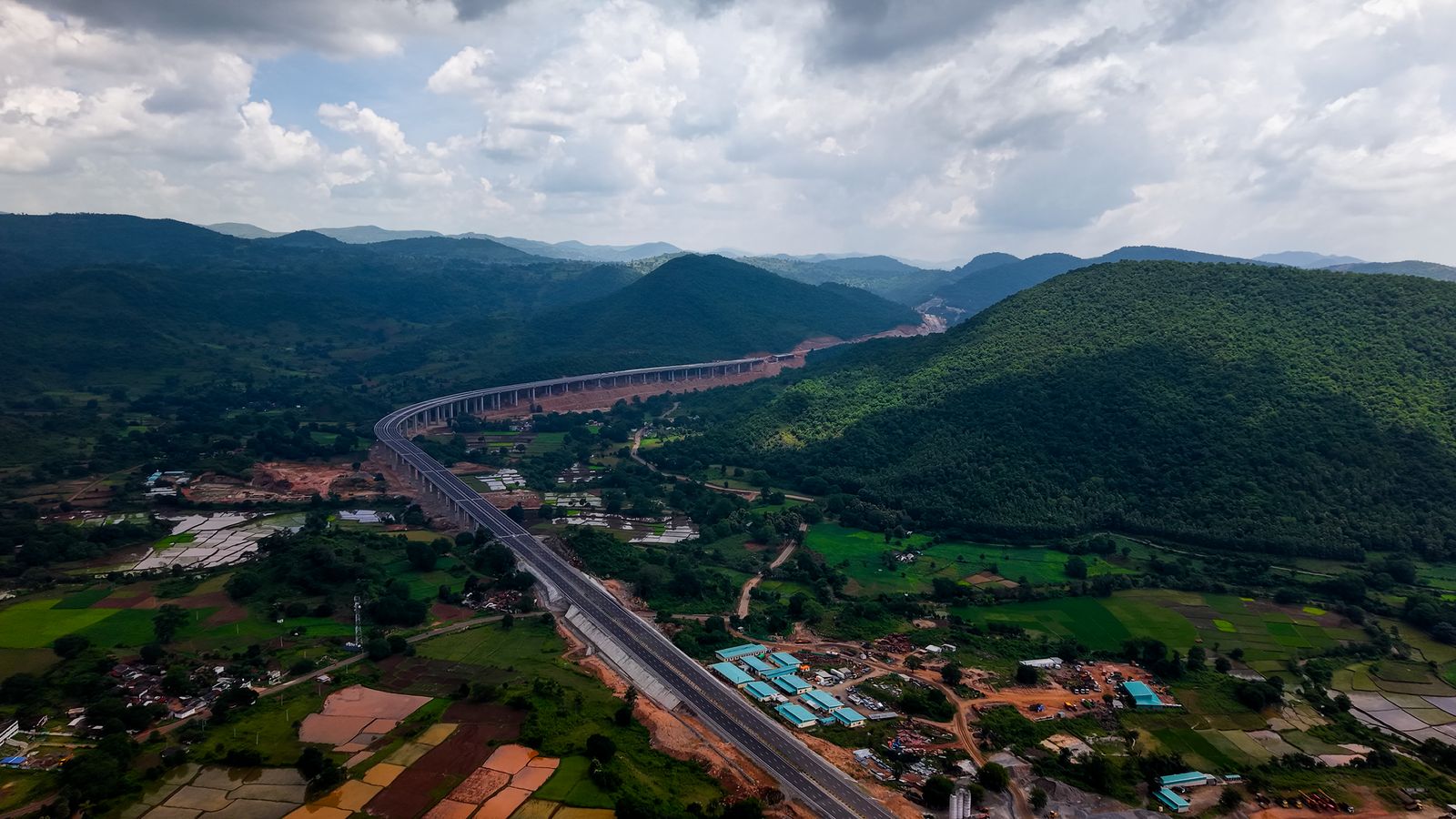 Six Lane Kandili progress